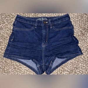 Woman’s shorts